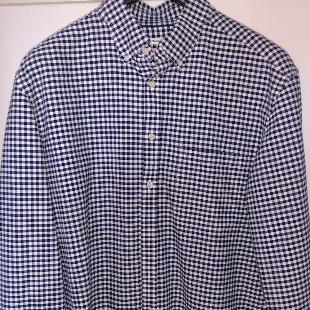 Plaid casual shirt for fall or spring